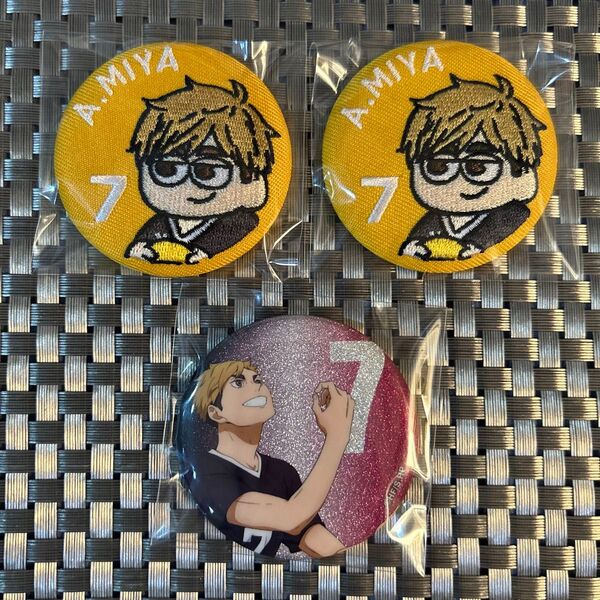 ハイキュー 宮侑 ツム プラザ ロフト ジロリ 刺繍缶バッジ 助走缶バッジ