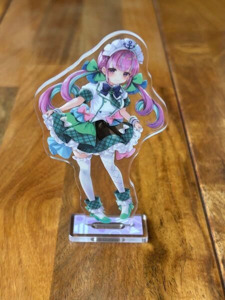 湊あくあ ホロライブ アクリルスタンド ファミペイ ホロマート衣装 結城さくな