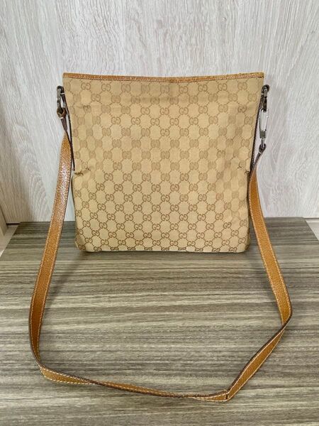 GUCCI ショルダーバッグ GG柄 キャンバス レザー ベージュ 斜め掛け