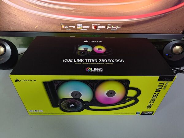 CORSAIR iCUE LINK TITAN 280 RX RGB CW-9061017-WW