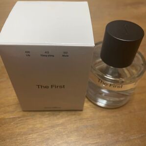 The First ユニセックス 香水 addect