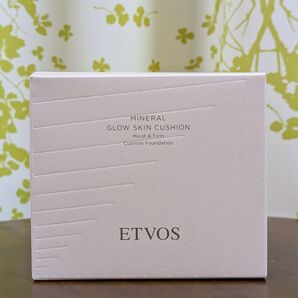 ETVOS エトヴォス ミネラルグロウスキンクッション オークル (ファンデーション) ケース+パフ付き