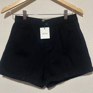 ショートパンツ