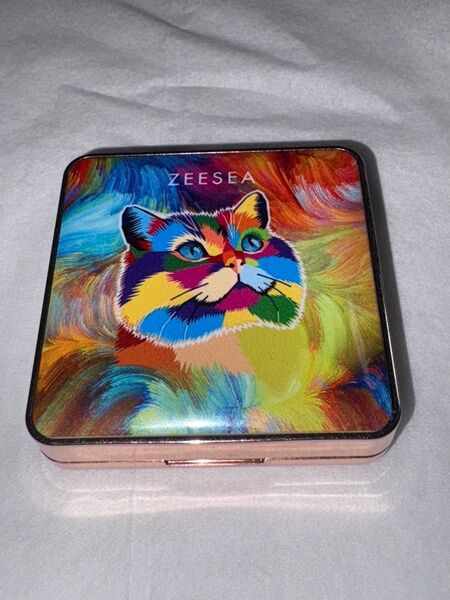 ZEESEA ズーシー アニマルアイシャドウ 中古