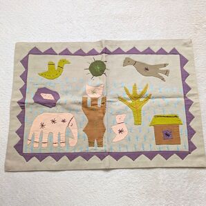 価格変更1000円→800円テーブルランナー 刺繍 タペストリー 壁掛け インテリア