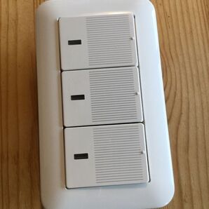 ★パナソニックワイド21照明スイッチ器具セット(片切、トリプル、ほたるランプ付)