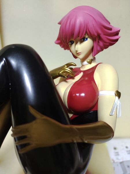 旧出品「キューティーハニー」箱なしジャンク 1/7スケール コールドキャスト塗装済み完成品
