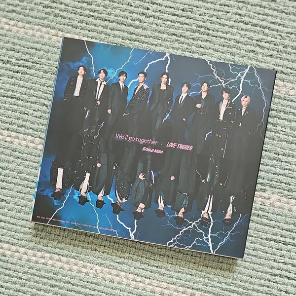 Well go together/LOVE TRIGGER (初回盤B) (SG+DVD)
