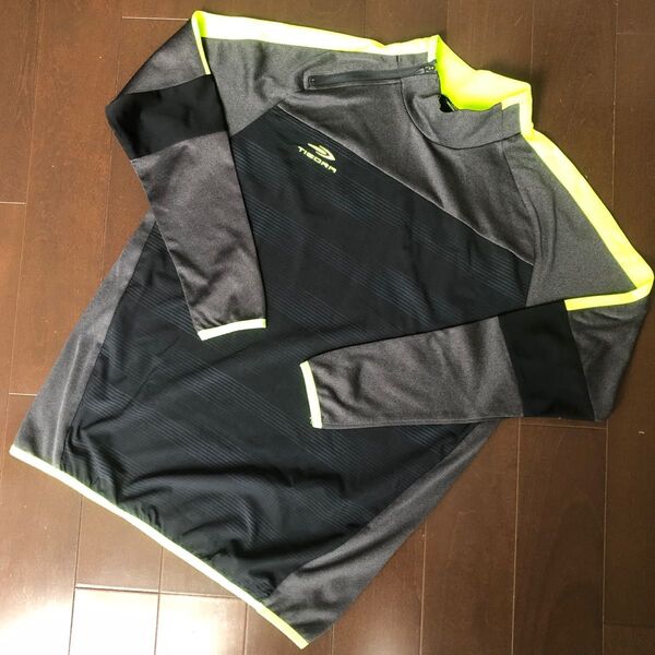 TIGORA スポーツTシャツ 古着 ティゴラ S