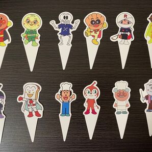 お誕生日 アンパンマン ケーキトッパー 12枚