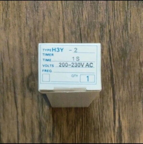 オムロン OMRONソリッドステート・タイマH3Y-2 1S 200-230V AC 1個 新品 未使用品