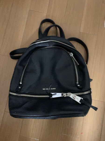 MICHAEL KORS マイケルコース★レザー素材小ぶりなリュック