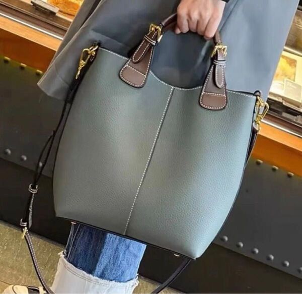 レザー ショルダーバッグ ハンドバッグ トートバッグ 肩掛け 2way 本革 2WAY