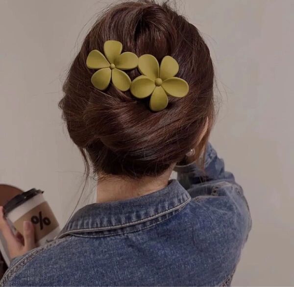 ヘアゴム シュシュ リングゴム ヘアアクセサリー 髪飾り お花 上品 ヘアアクセサリー 髪飾り 発表会 ヘアクリップ