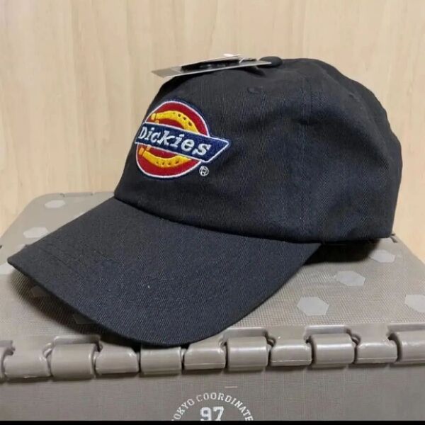 Dickies ディッキーズ キャップ 新品タグ付き 黒