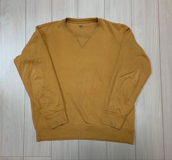 UNIQLO "フェード" マスタード クルーネックトレーナー・スウェット