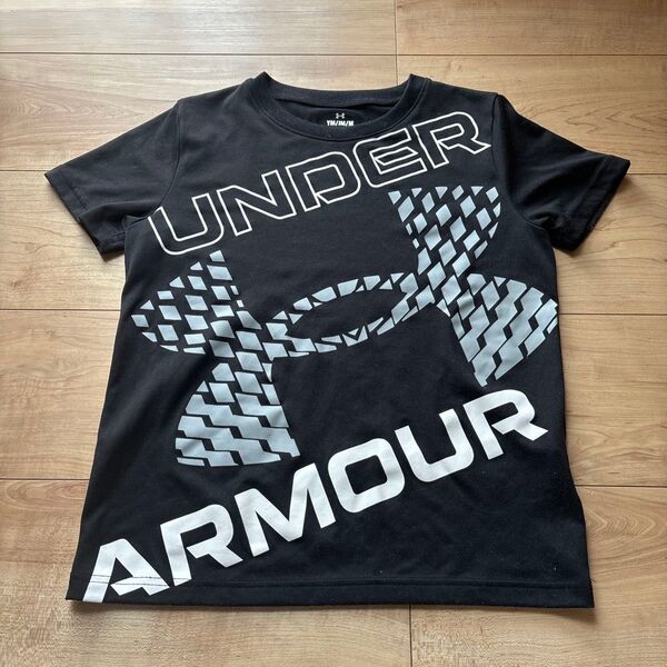 アンダーアーマー 半袖Tシャツ 140cm