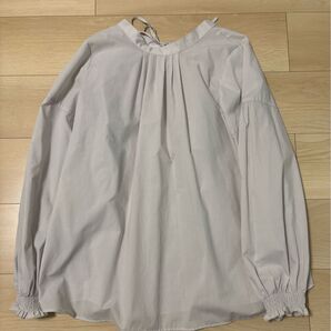 未使用に近い グローバルワーク お手入れらくらく袖ボリューム長袖