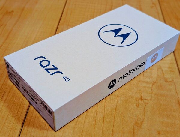 新品未開封 motorola razr 40 SIMフリー セージグリーン 8G256G モトローラ moto