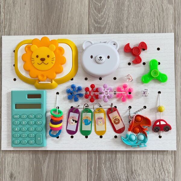 ハンドメイド ビジーボード 赤ちゃん おもちゃ 知育玩具 2-79