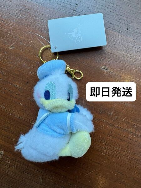 ドナルド ぬいぐるみキーホルダー・キーチェーン DONALD MOKOMOKO BIRTHDAY ディズニー