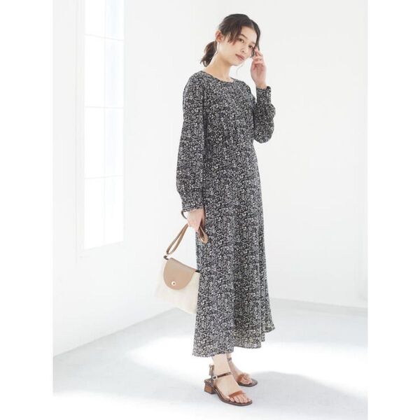 chocol raffine robe 単色花柄Iラインワンピース