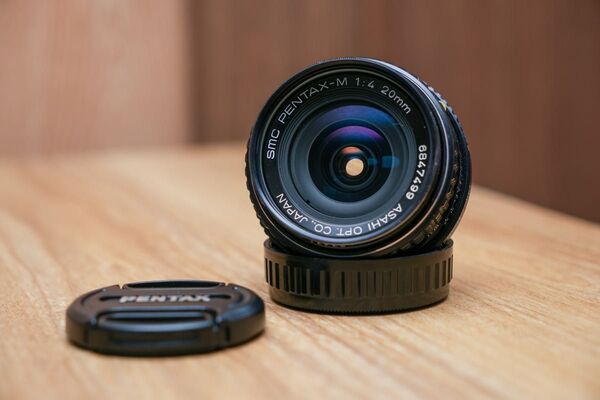 smc PENTAX M 20mm f4