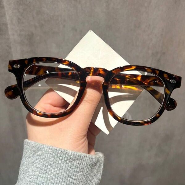 【新品】ウェリントン型 伊達メガネ べっこう風 太縁 クリアレンズ ノームコア ブルーライトカット 男女兼用