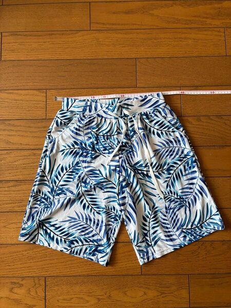 リーフ柄 ハーフパンツ水着 夏 ホワイト ブルー