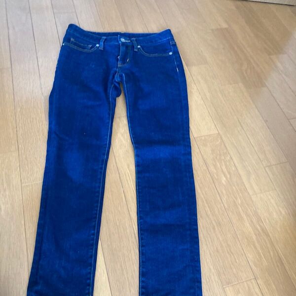 gu スキニー ストレッチデニムパンツ