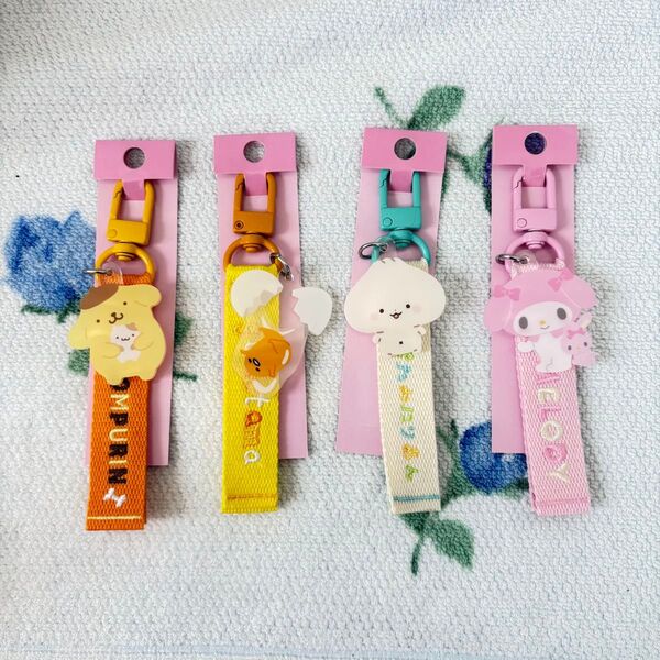 1個単価※ サンリオ ロゴ刺繍タグキーホルダー マイメロディ ぺたぺたみにりあん ぐでたま ポムポムプリン