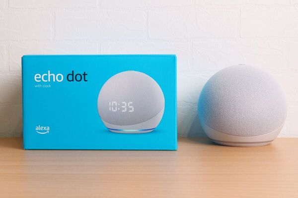 Echo Dot (エコードット) 第4世代 - 時計付きスマートスピーカー with Alexa、グレーシャーホワイト
