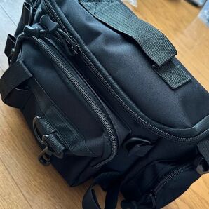 フィッシングバッグ ブラック 防水 2ウェイ ロッドホルダー付き ドリンクホルダー