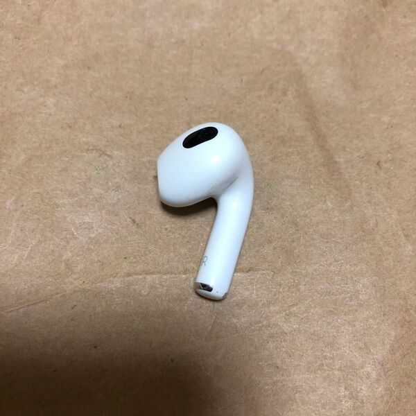 Apple AirPods 第3世代 右耳 右側 右 A2565 右イヤホン