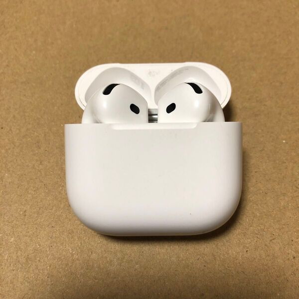Apple AirPods 第4世代 A3058