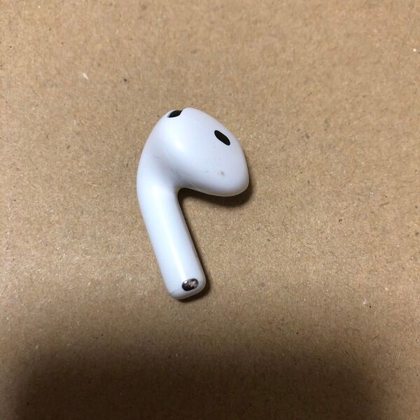 Apple AirPods 第4世代 A3053 左耳 左 左側 左イヤホン