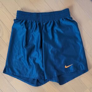NIKE ショートパンツ ネイビー L