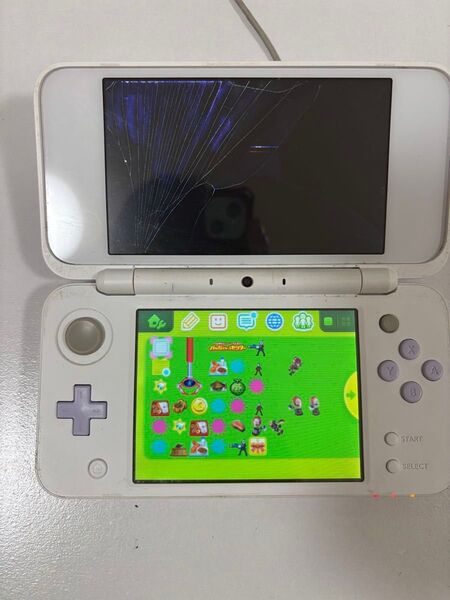 ニンテンドー2DS LL本体 ホワイト ジャンク品