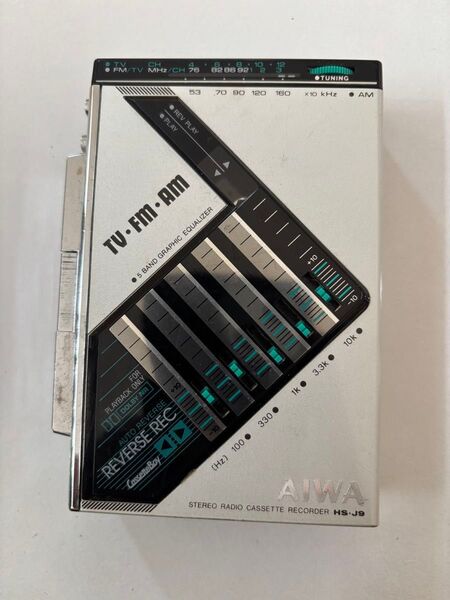 AIWA HS-J9 カセットプレーヤー