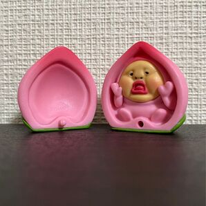 【新品未使用】 こびとづかん 桃 もも カクレモモジリ かくれももじり フィギュア 2点以上の購入は値引きします(^ω^)