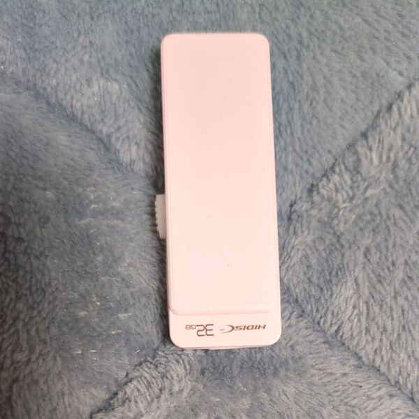 USBメモリー32GB