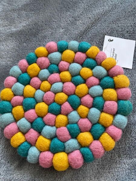 新品 未使用 フライングタイガー フェルト 鍋敷き コースター 未開封 キッチン用品 レトロ
