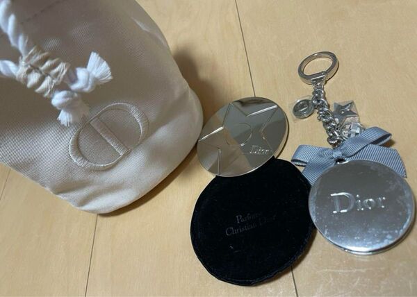 Dior バッグハンガー バックハンガー キーホルダー チャーム 鏡 星 スター 巾着袋