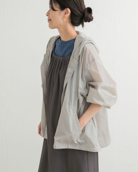URBAN RESEARCH DOORS ポケッタブル撥水フレアパーカー L.GRAY 新品タグ付 アーバンリサーチドアーズ