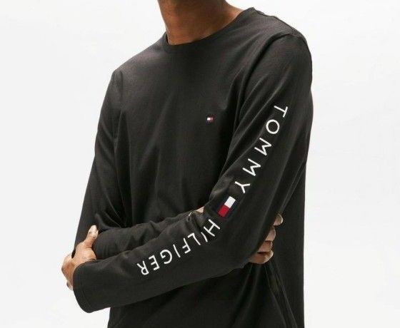 TOMMY HILFIGER トミーヒルフィガー カットソー 長袖 ブラック Tシャツ
