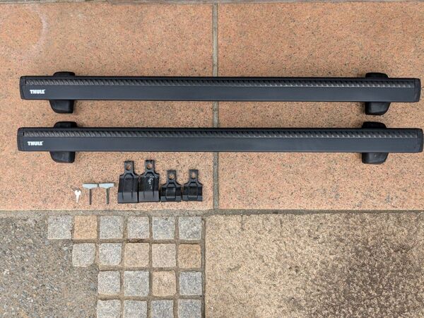 THULE キャリアベース C-HR ウイングバー969B + フット754 + 1849