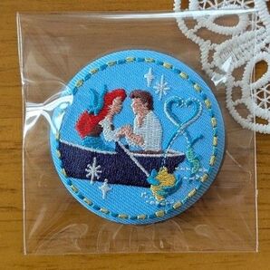 ディズニー 刺繍缶バッジ リトル・マーメイド アリエル