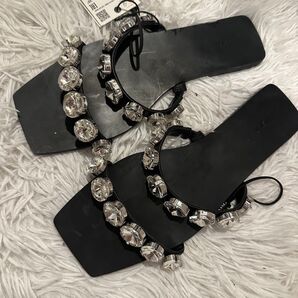 新品未使用 ZARA ビジュー フラット スライド サンダル
