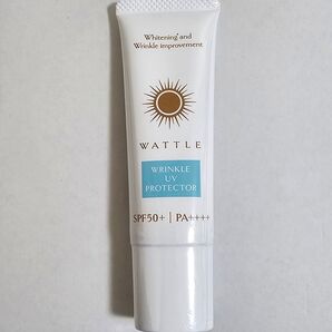 WATTLEリンクルUVプロテクター 美白シワ改善が叶う多機能日焼け止めクリーム