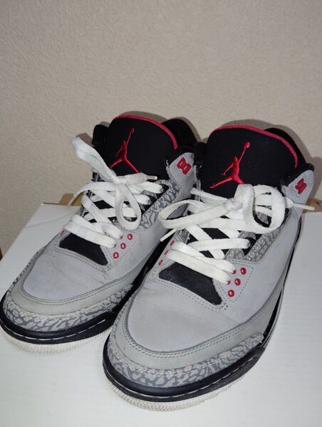 NIKE AIR JORDAN 3 RETRO BLACK CEMENT